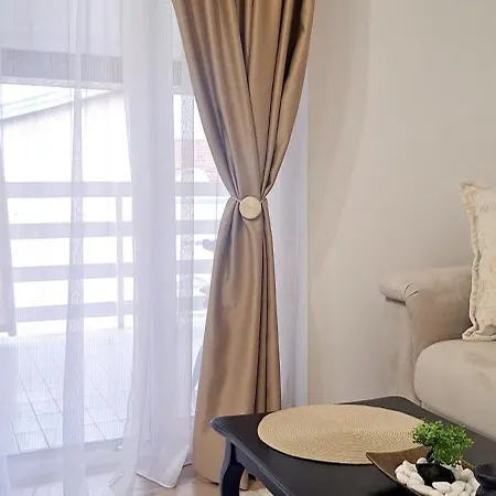 Ajdy Apartment